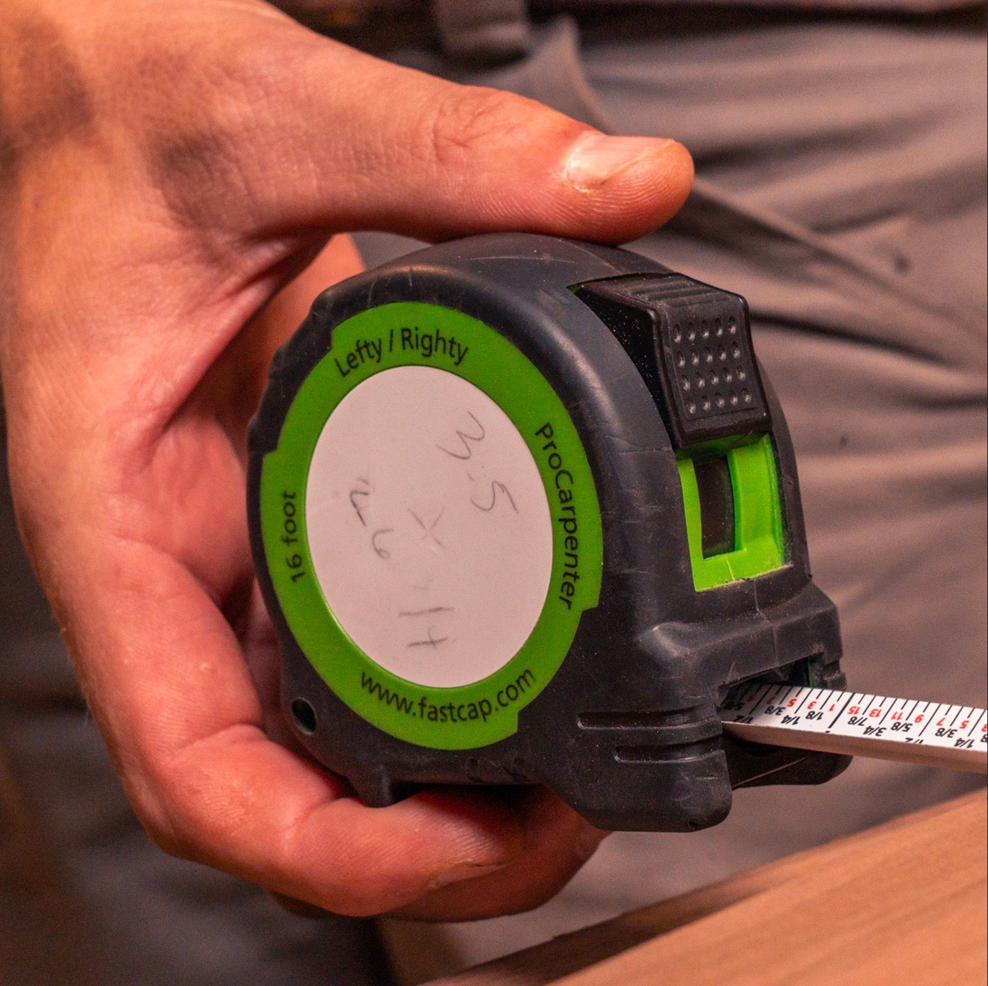 Lefty/Righty PSSR-16 Reverse Read ProCarpenter Tape Measure - FastCap