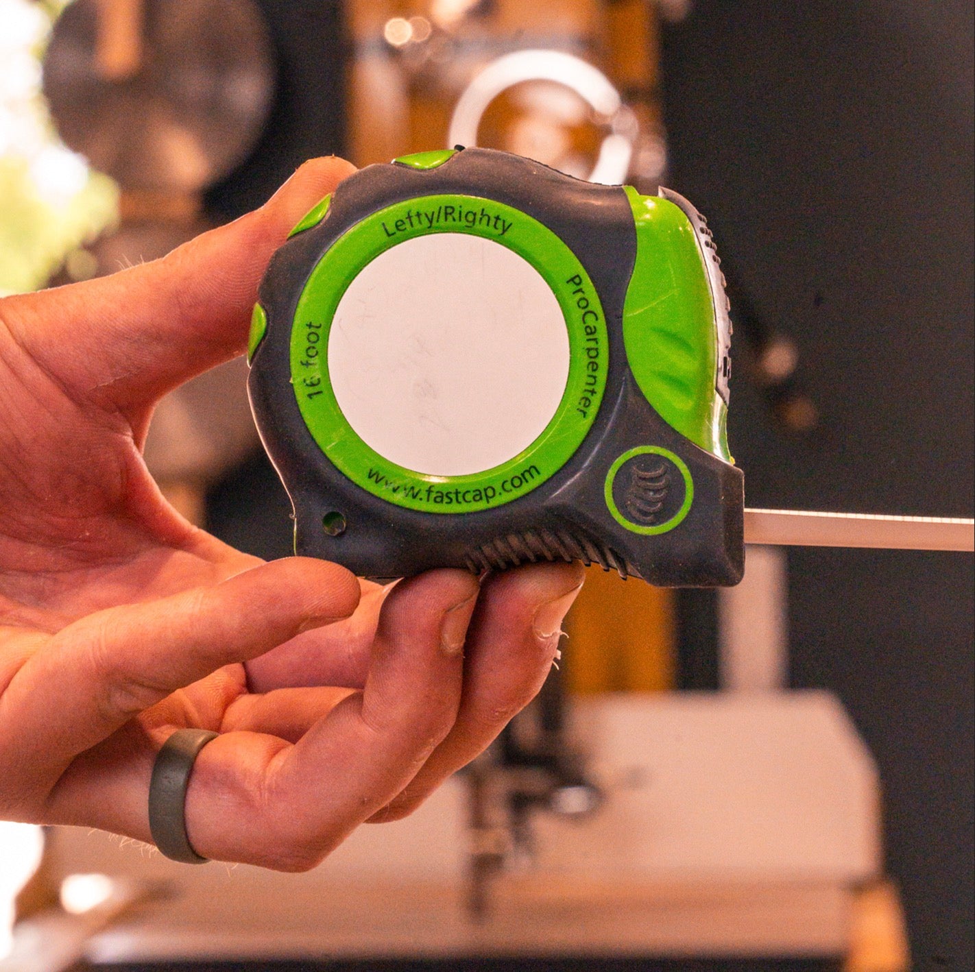 Lefty/Righty PSSR-16 Auto Lock ProCarpenter Tape Measure - FastCap